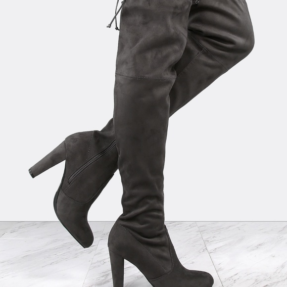 Shoes - Chunky Tie Up Boots